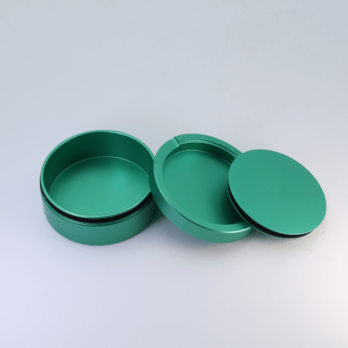 metal zyn cans.png