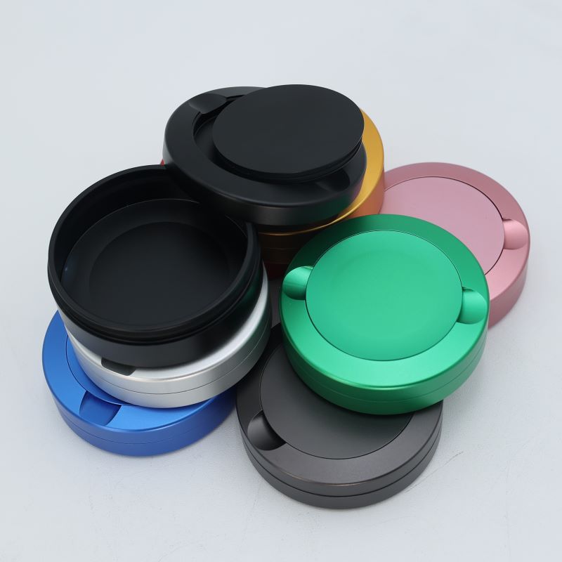 Pocket-Sized Aluminium Snus Container